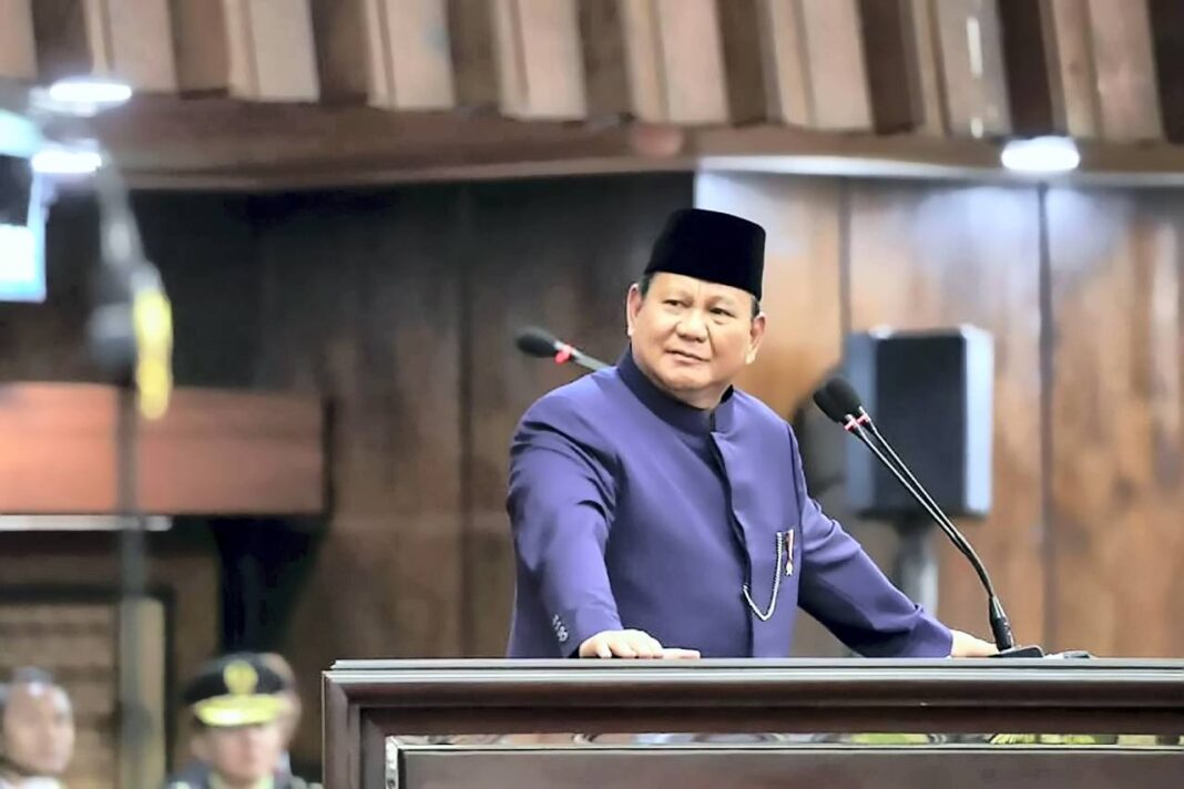 Prabowo Sidang Paripurna Majelis Permusyawaratan Rakyat (MPR) pelantikan Presiden dan Wakil Presiden, di Gedung MPR/DPR, Jakarta, Minggu (20/10).