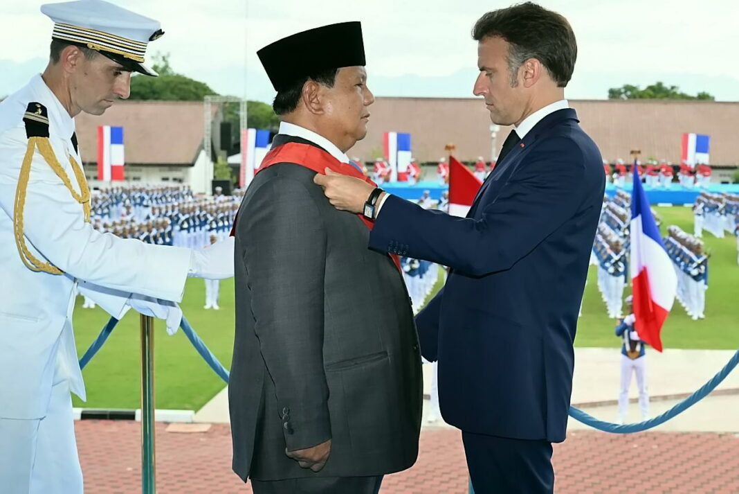 Tanda Kehormatan Presiden Prabowo