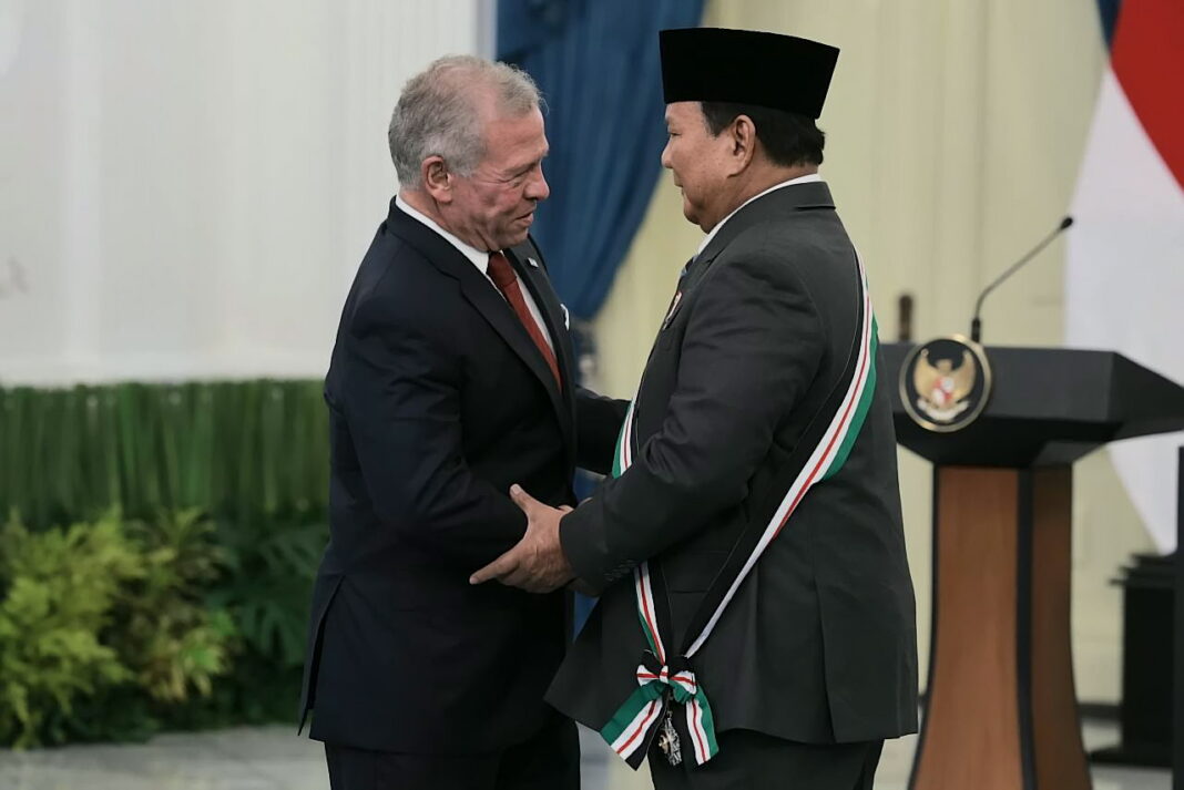 Tanda Kehormatan Presiden Prabowo