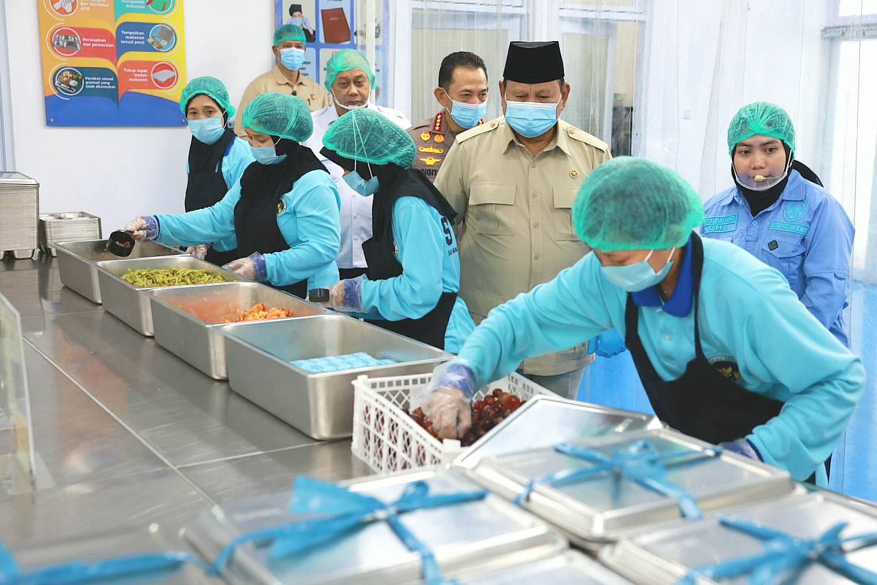 MBG:Transformasi Klaster Ekonomi Baru ala Presiden Prabowo yang Dimulai dari Gizi Perut Rakyat!